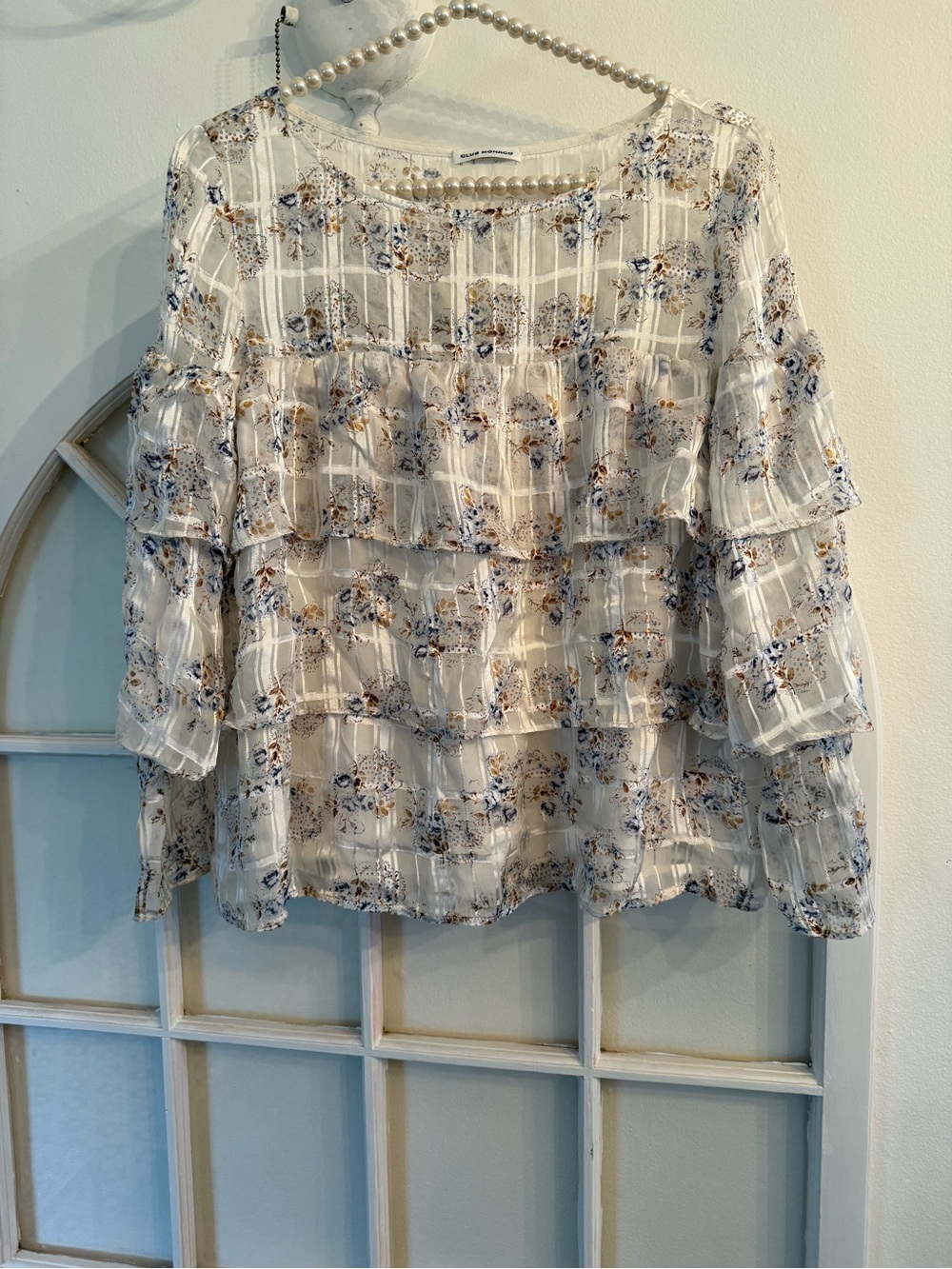 Club Monaco Silk Blend Floral Tiered Ruffle Blouse -Size M Romantic, Cottagecore